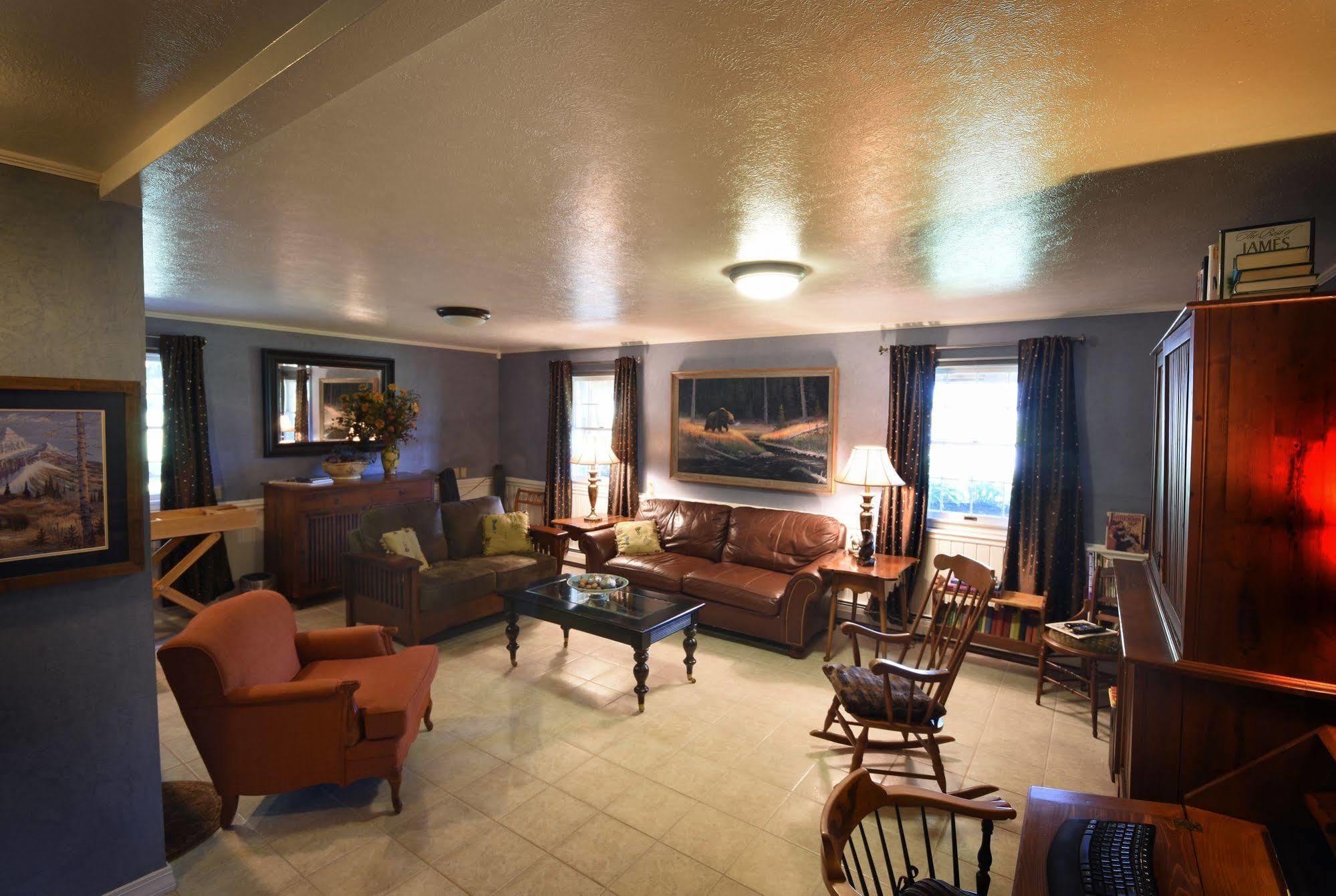 Bad Rock Bed And Breakfast Inn Columbia Falls Eksteriør billede